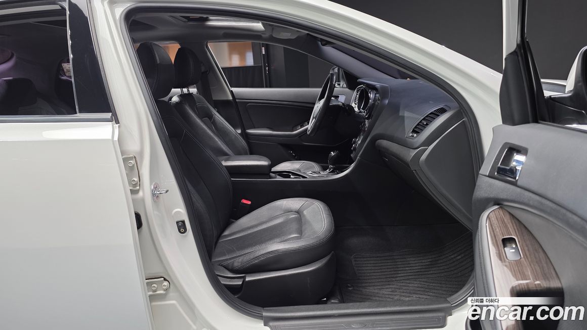 Kia K5 2012