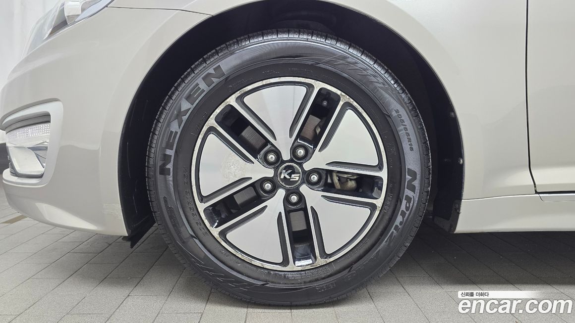 Kia K5 2013