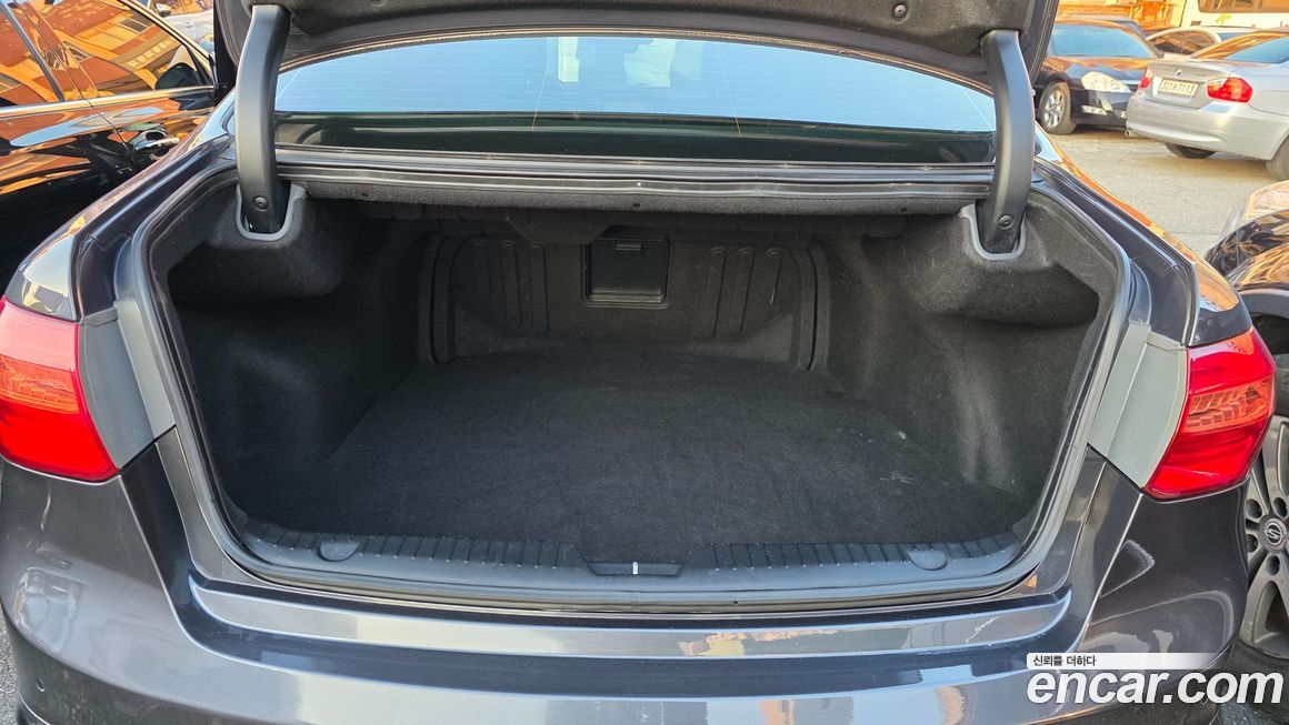 Kia K7 2012