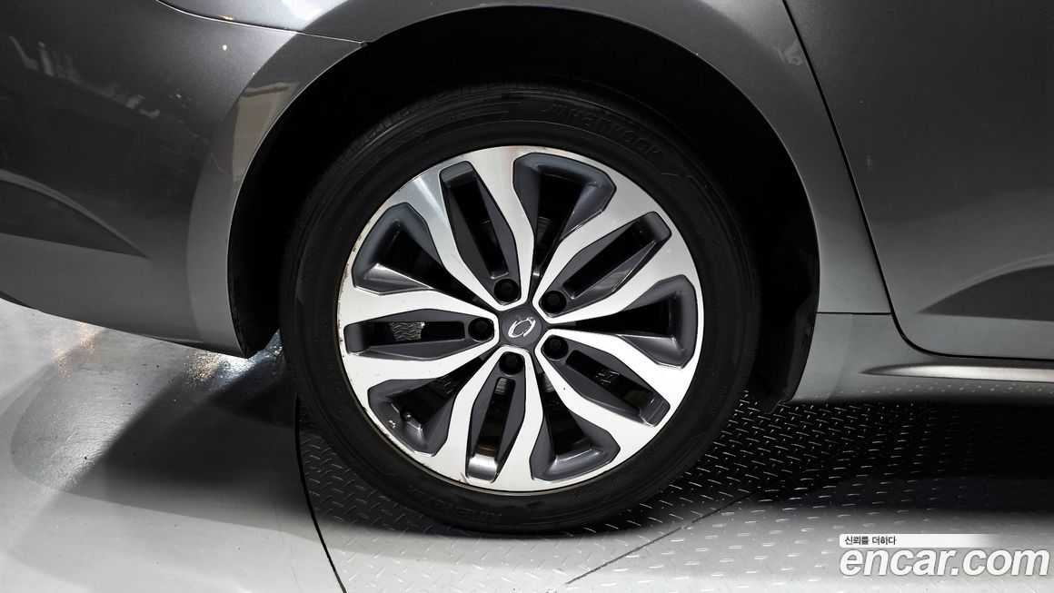 Renault-KoreaSamsung SM6 2017