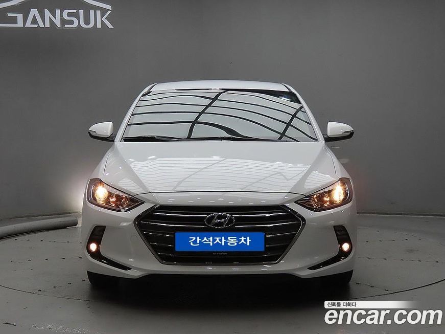 Hyundai AVANTE 2017