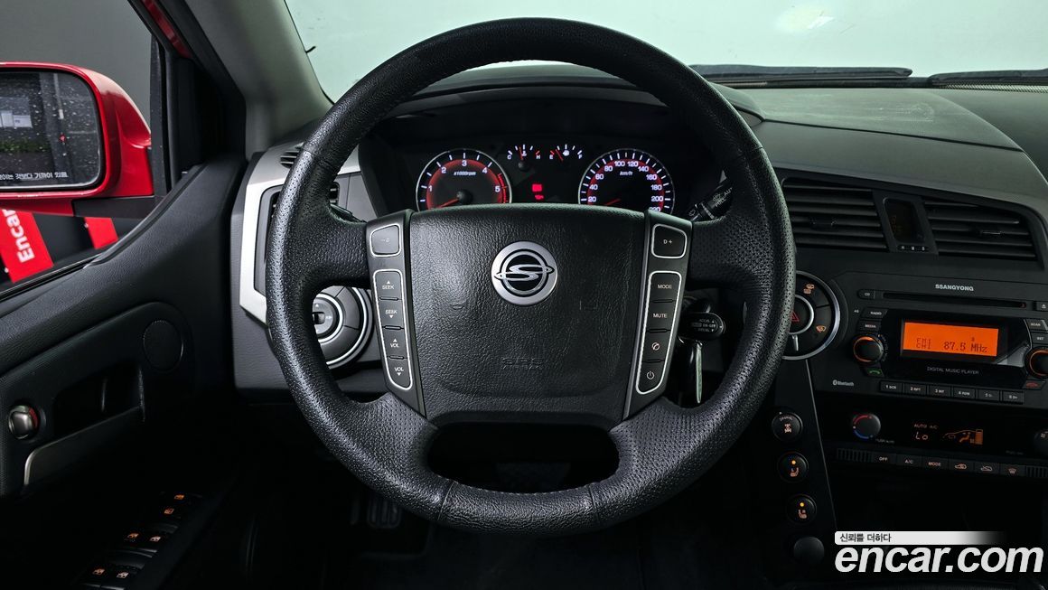 KG_Mobility_Ssangyong KORANDO 2013