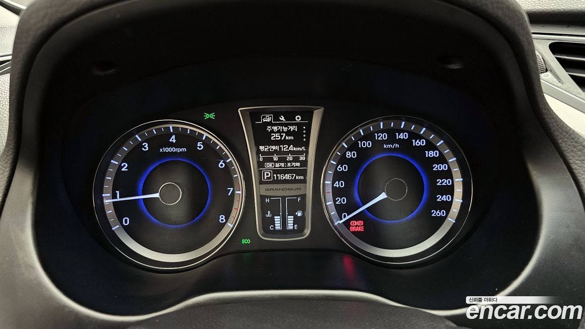 Hyundai Grandeur 2015