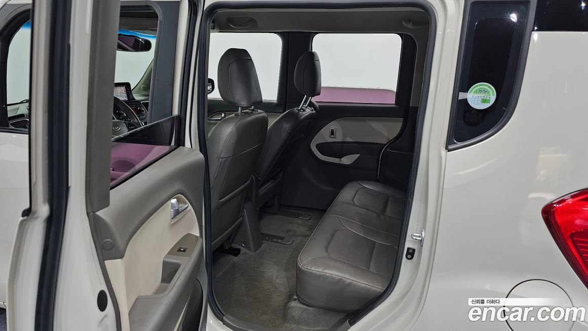 Kia RAY 2012