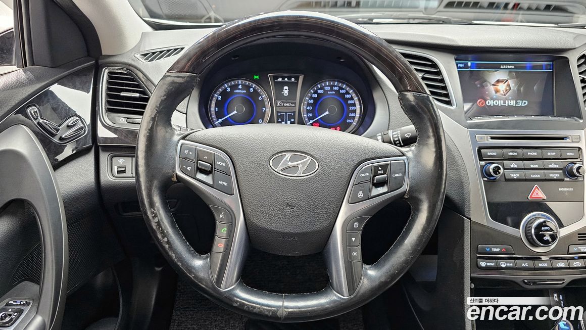 Hyundai Grandeur 2015