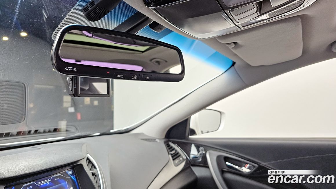 Hyundai Grandeur 2015