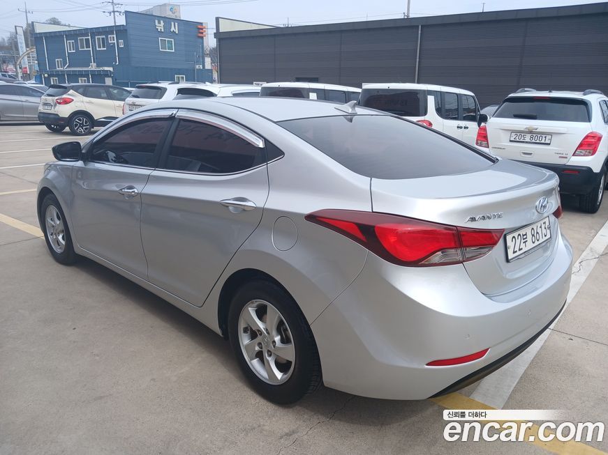 Hyundai AVANTE 2015