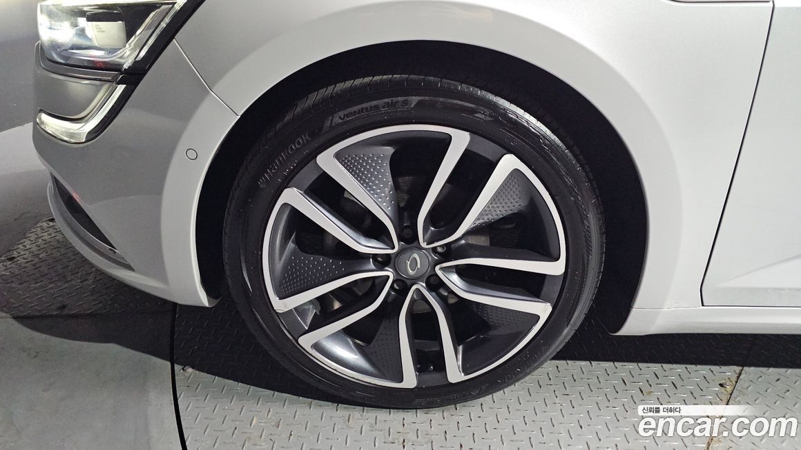 Renault-KoreaSamsung SM6 2016