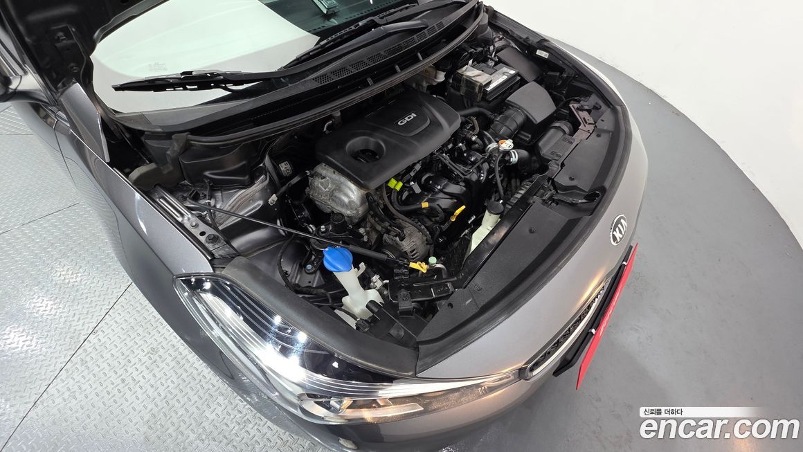 Kia K3 2016