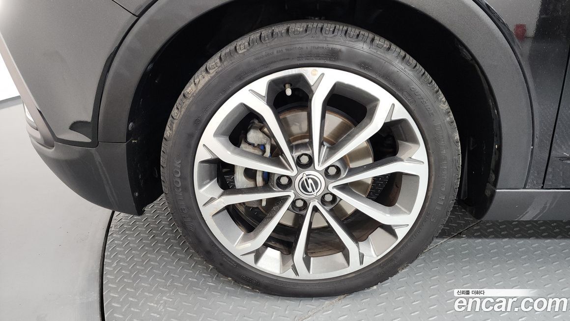 KG_Mobility_Ssangyong TIBOLI 2017