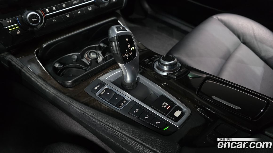BMW 5-Series 2013