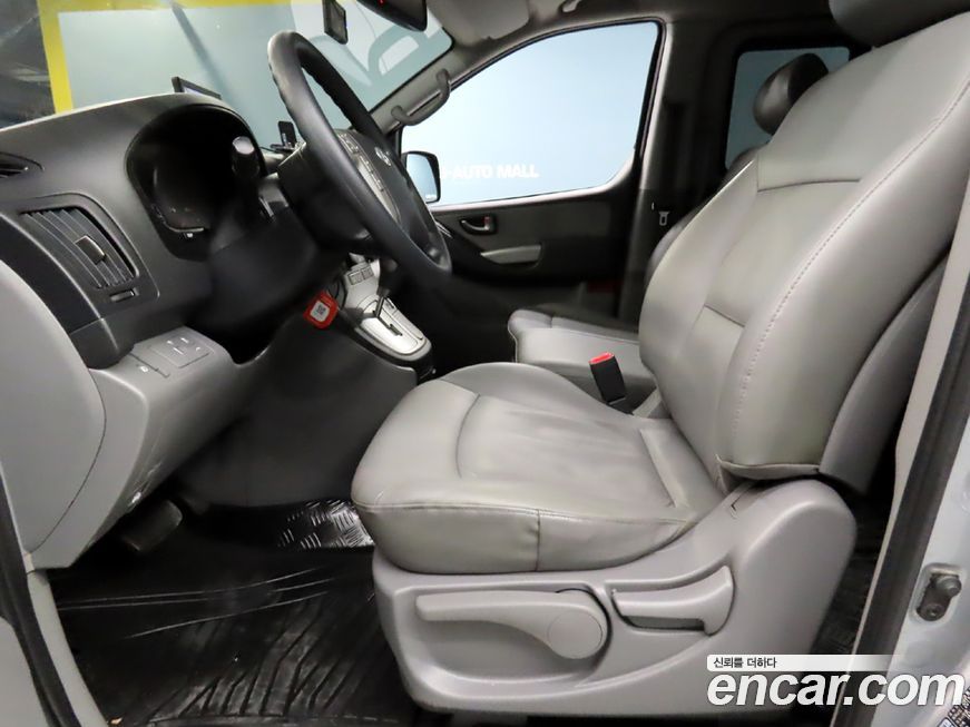 Hyundai Starex 2013