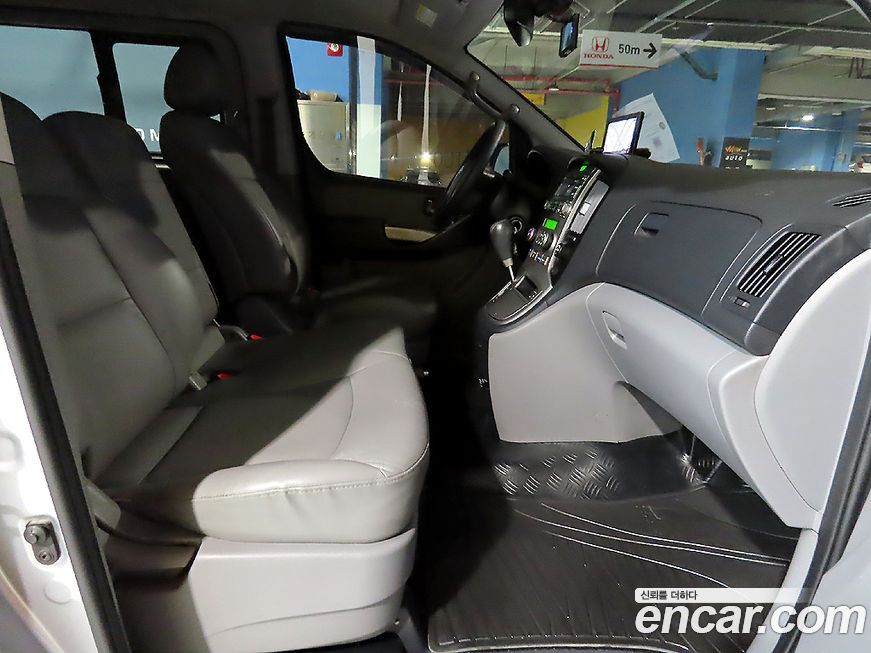 Hyundai Starex 2013