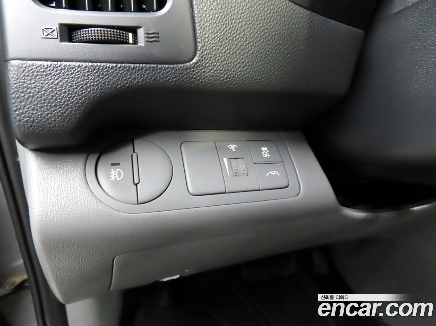 Hyundai Starex 2013