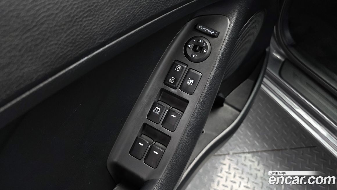 Kia K3 2016