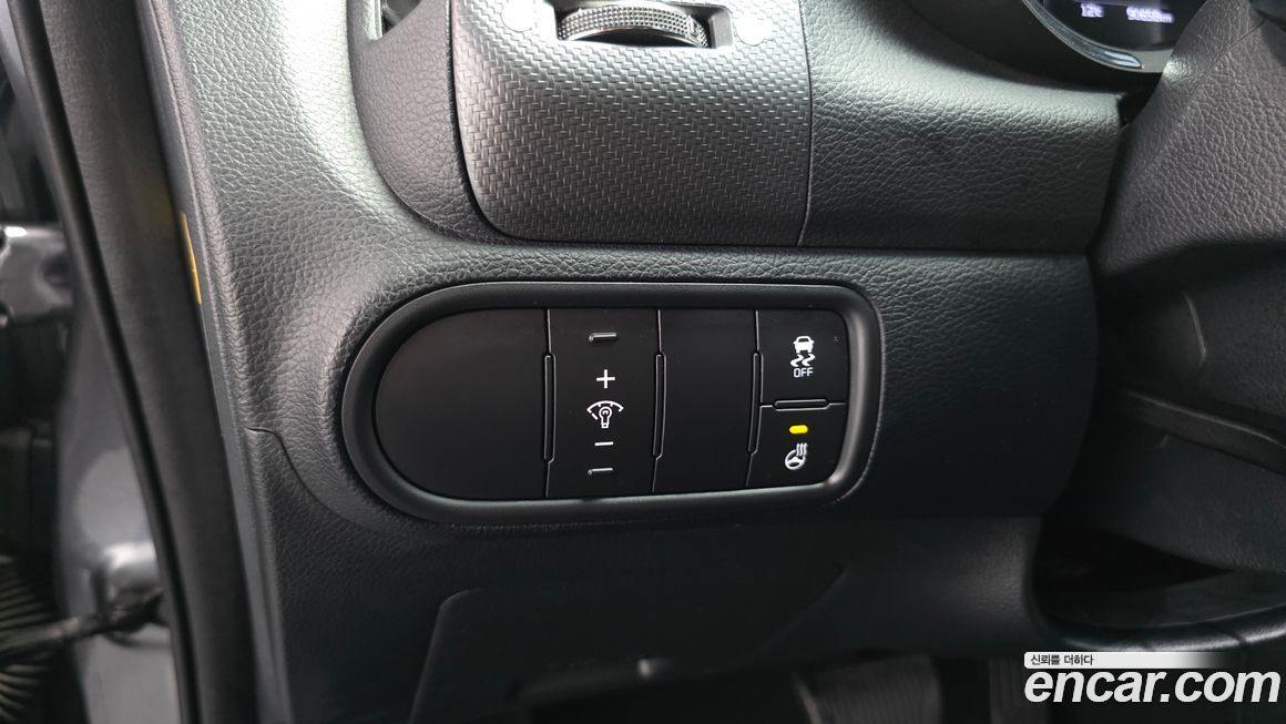 Kia K3 2016