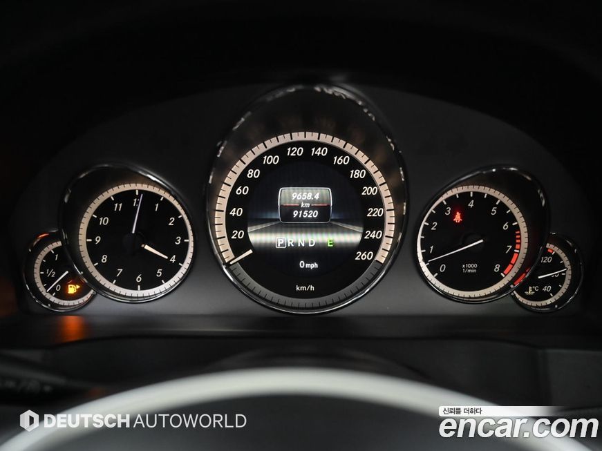 Mercedes-Benz E-Class 2013