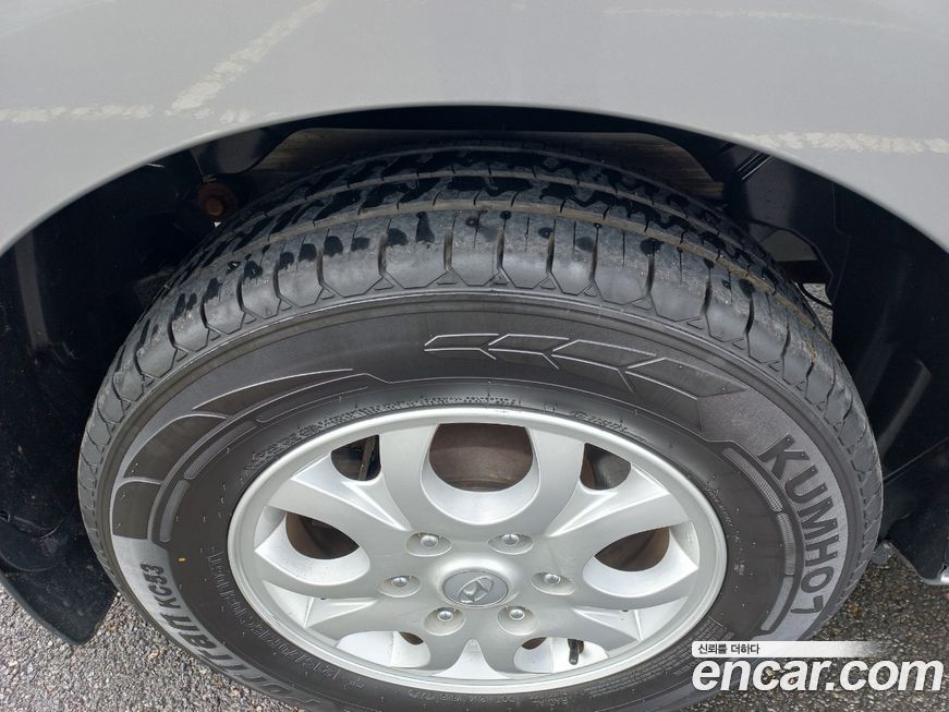 Hyundai Starex 2011