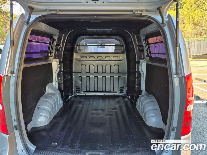 Hyundai Starex 2017