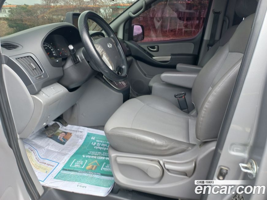 Hyundai Starex 2011