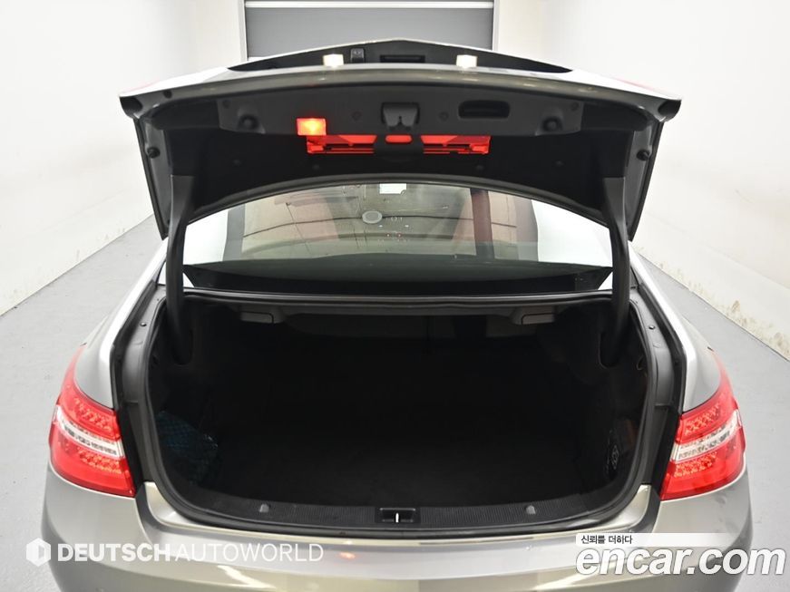 Mercedes-Benz E-Class 2013