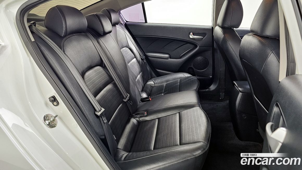 Kia K3 2017