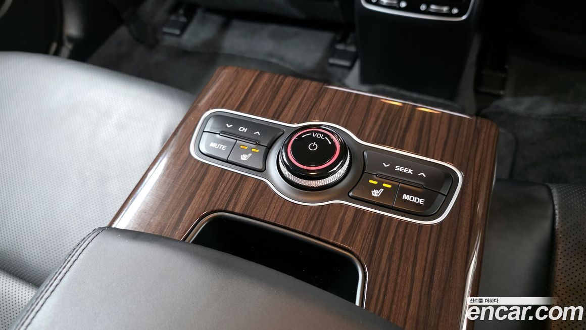 Kia K7 2016
