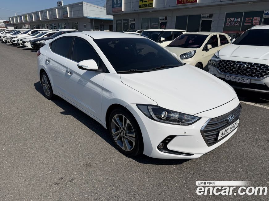 Hyundai AVANTE 2016