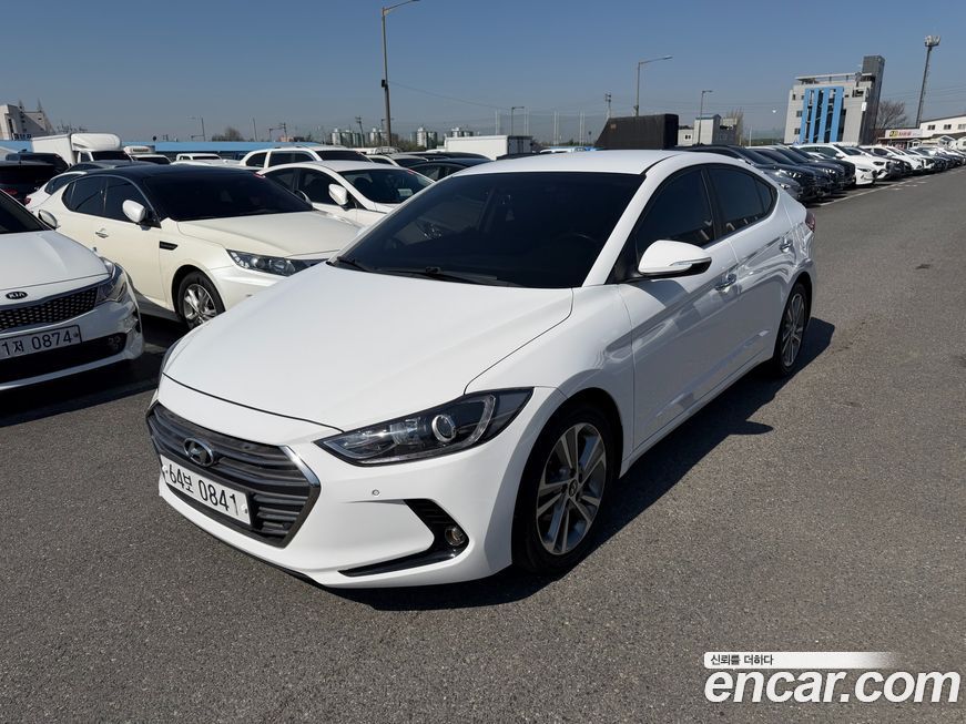 Hyundai AVANTE 2016