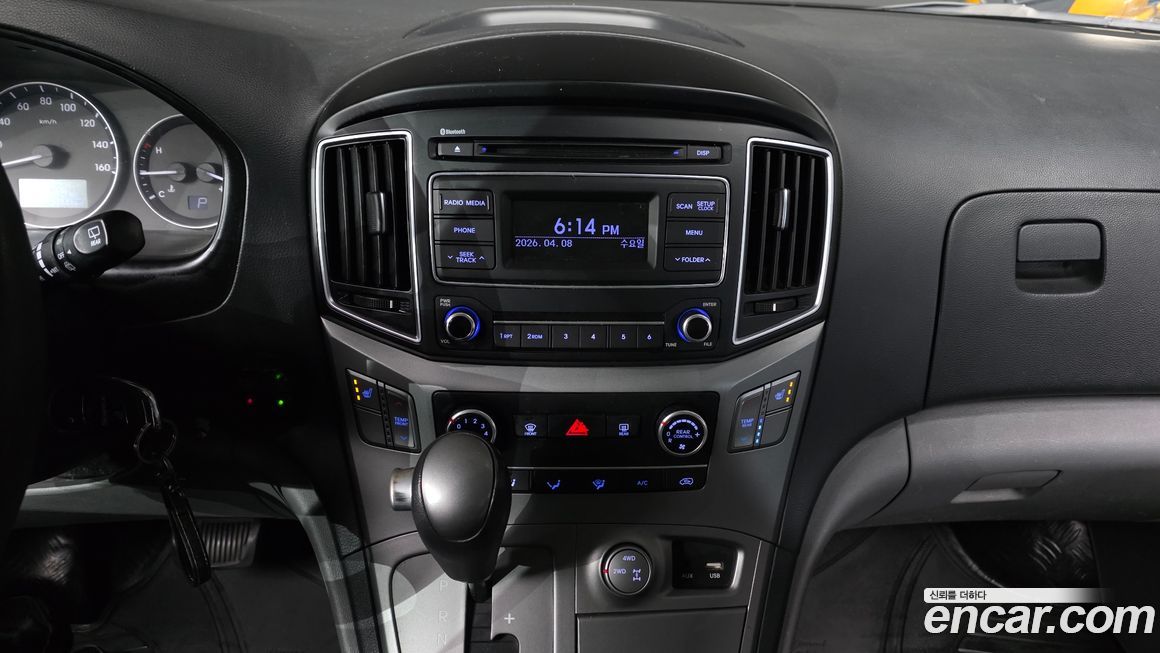 Hyundai Starex 2016