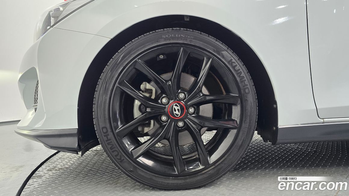 Hyundai Veloster 2018