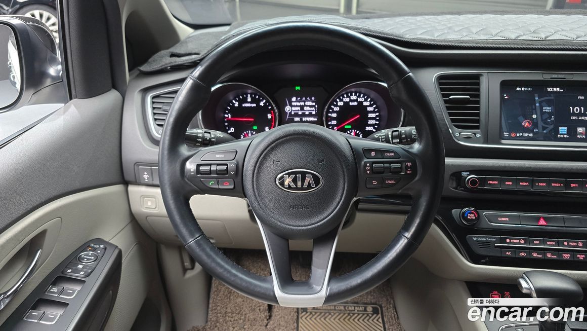 Kia Canival 2017