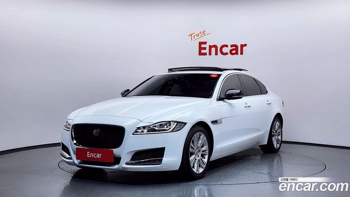 Jaguar XF 2017