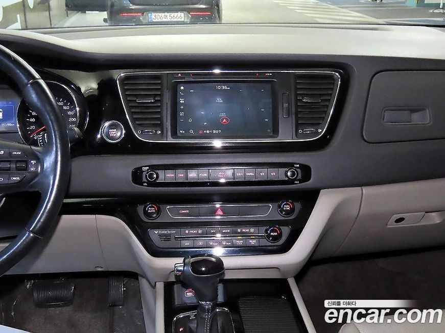Kia Canival 2016