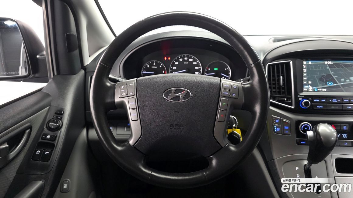 Hyundai Starex 2018