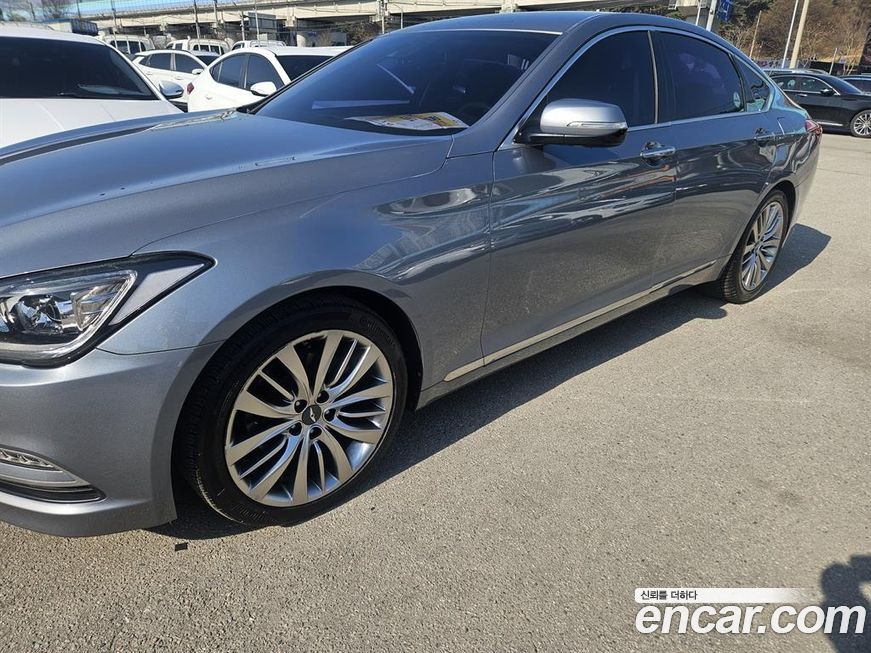 Hyundai Genesis 2016