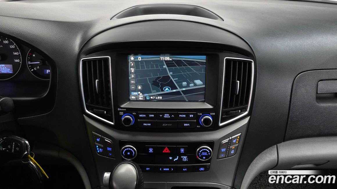 Hyundai Starex 2018
