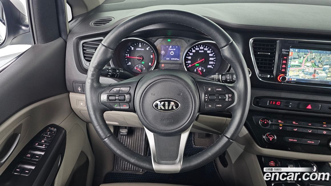 Kia Canival 2016