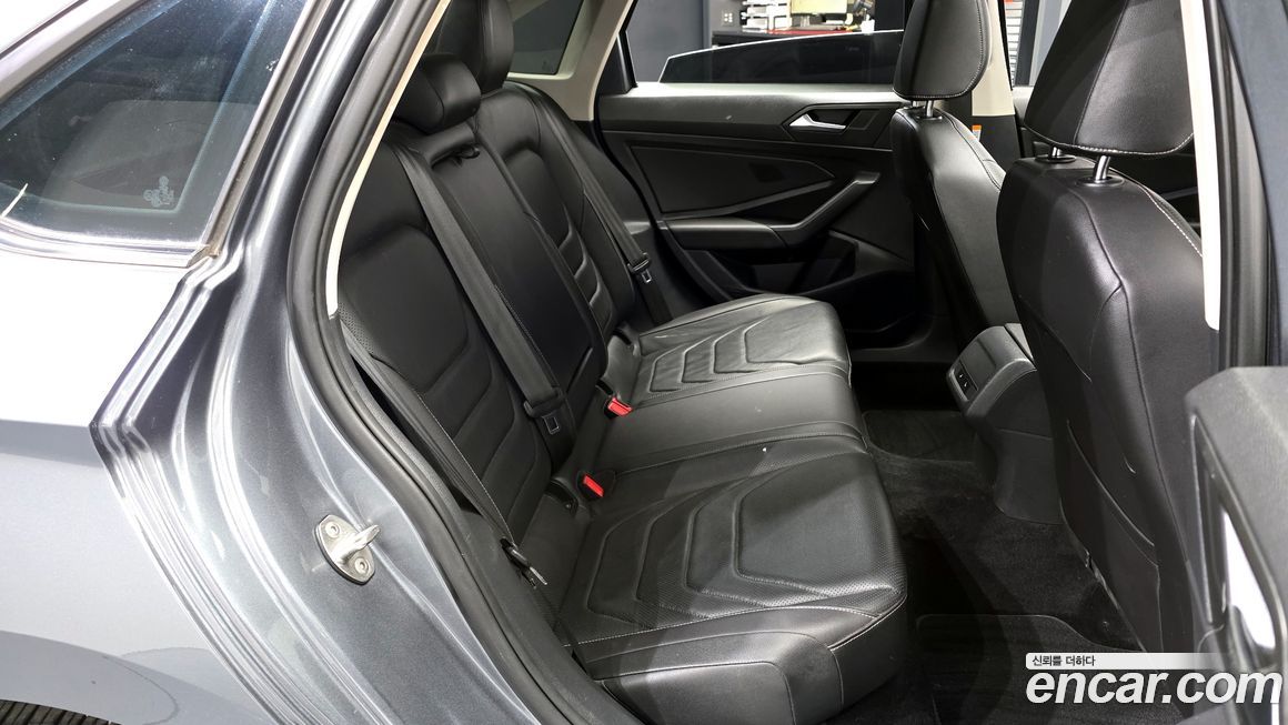 Volkswagen Jetta 2020