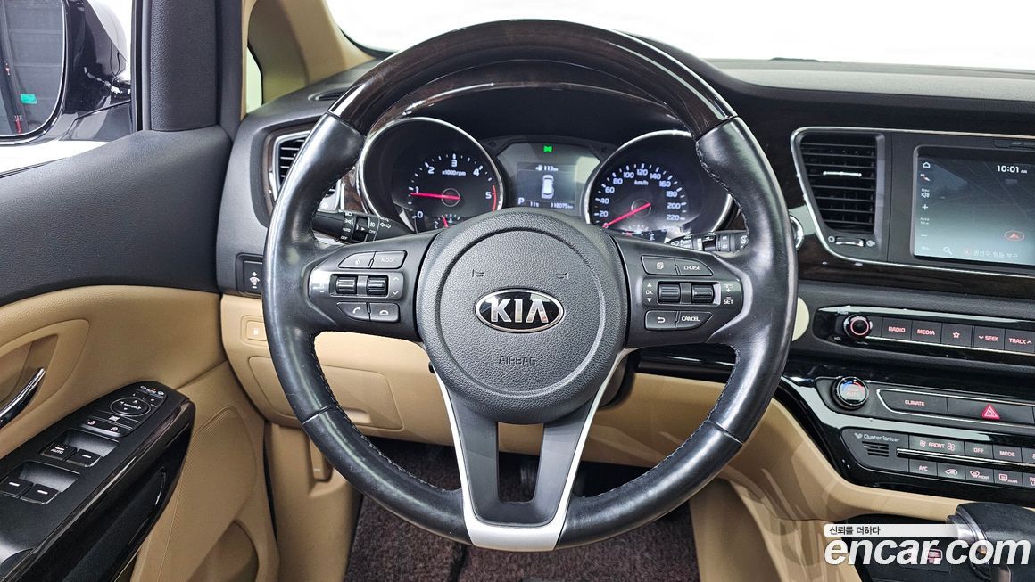 Kia Canival 2019