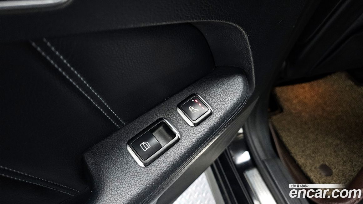 Mercedes-Benz E-Class 2014