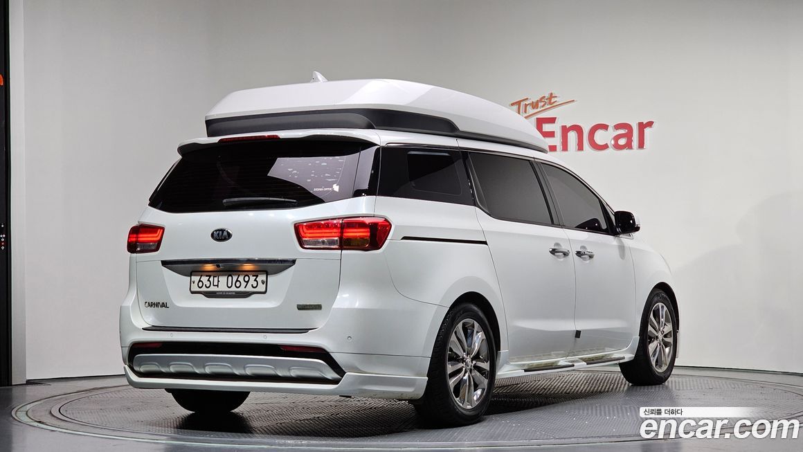 Kia Canival 2016