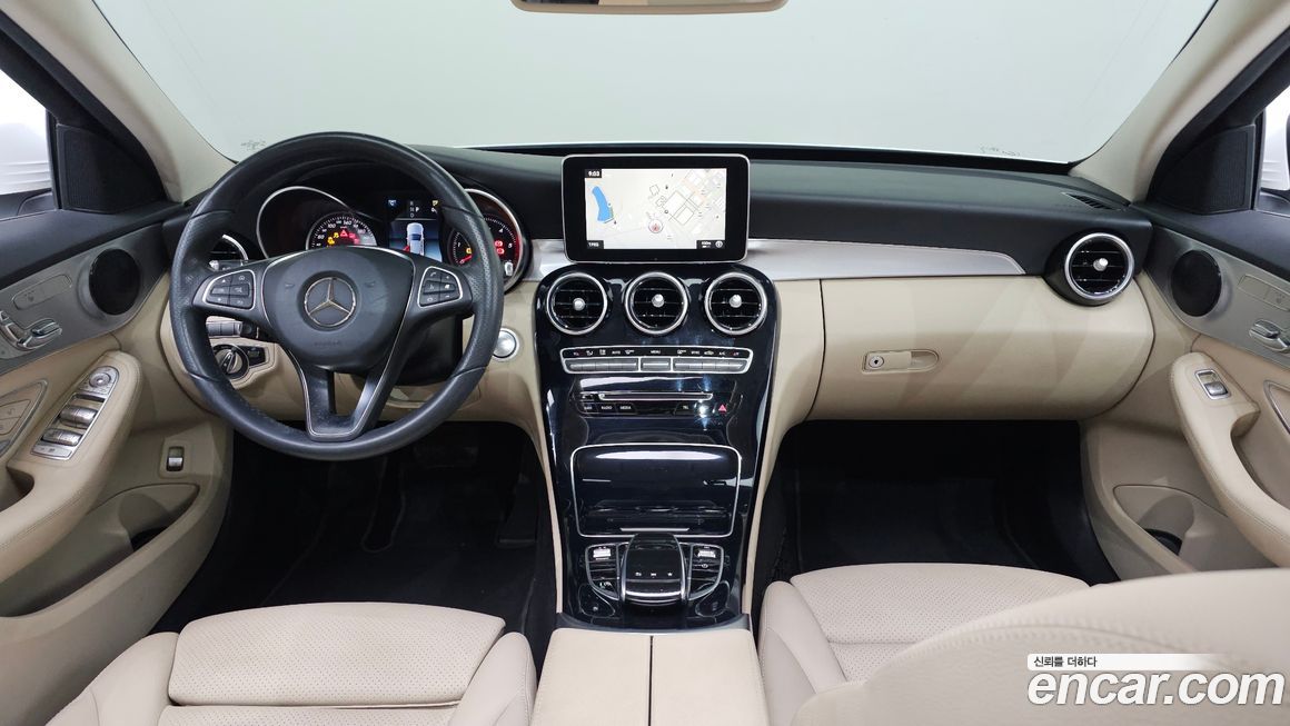 Mercedes-Benz C-Class 2018