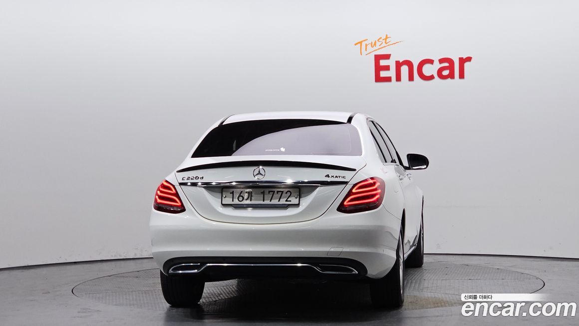 Mercedes-Benz C-Class 2018