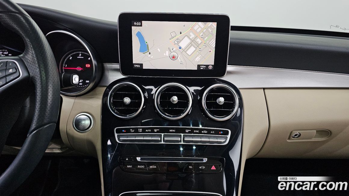 Mercedes-Benz C-Class 2018