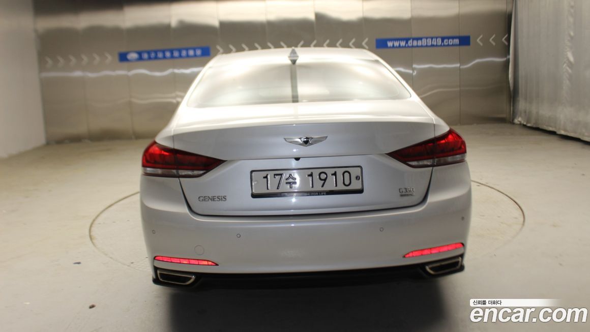 Hyundai Genesis 2014