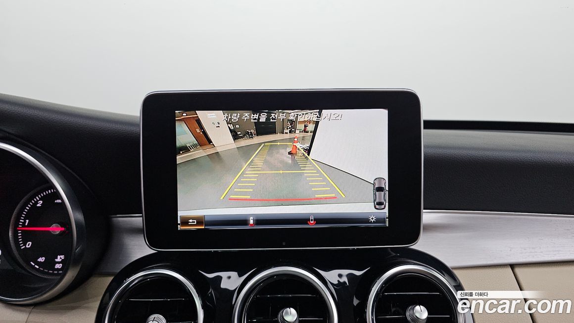 Mercedes-Benz C-Class 2018