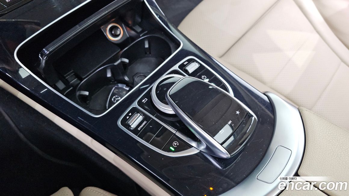 Mercedes-Benz C-Class 2018