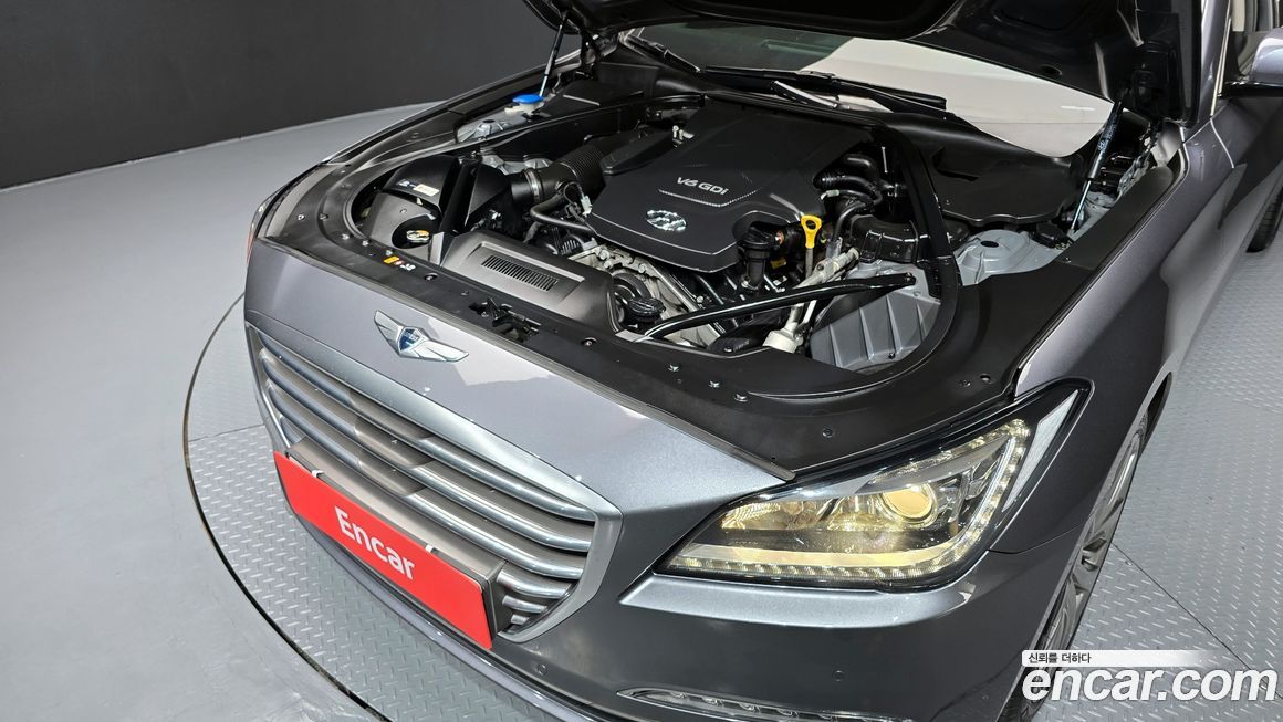 Hyundai Genesis 2016