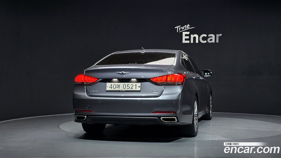 Hyundai Genesis 2016